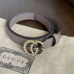 nude pink Gucci pearl belt